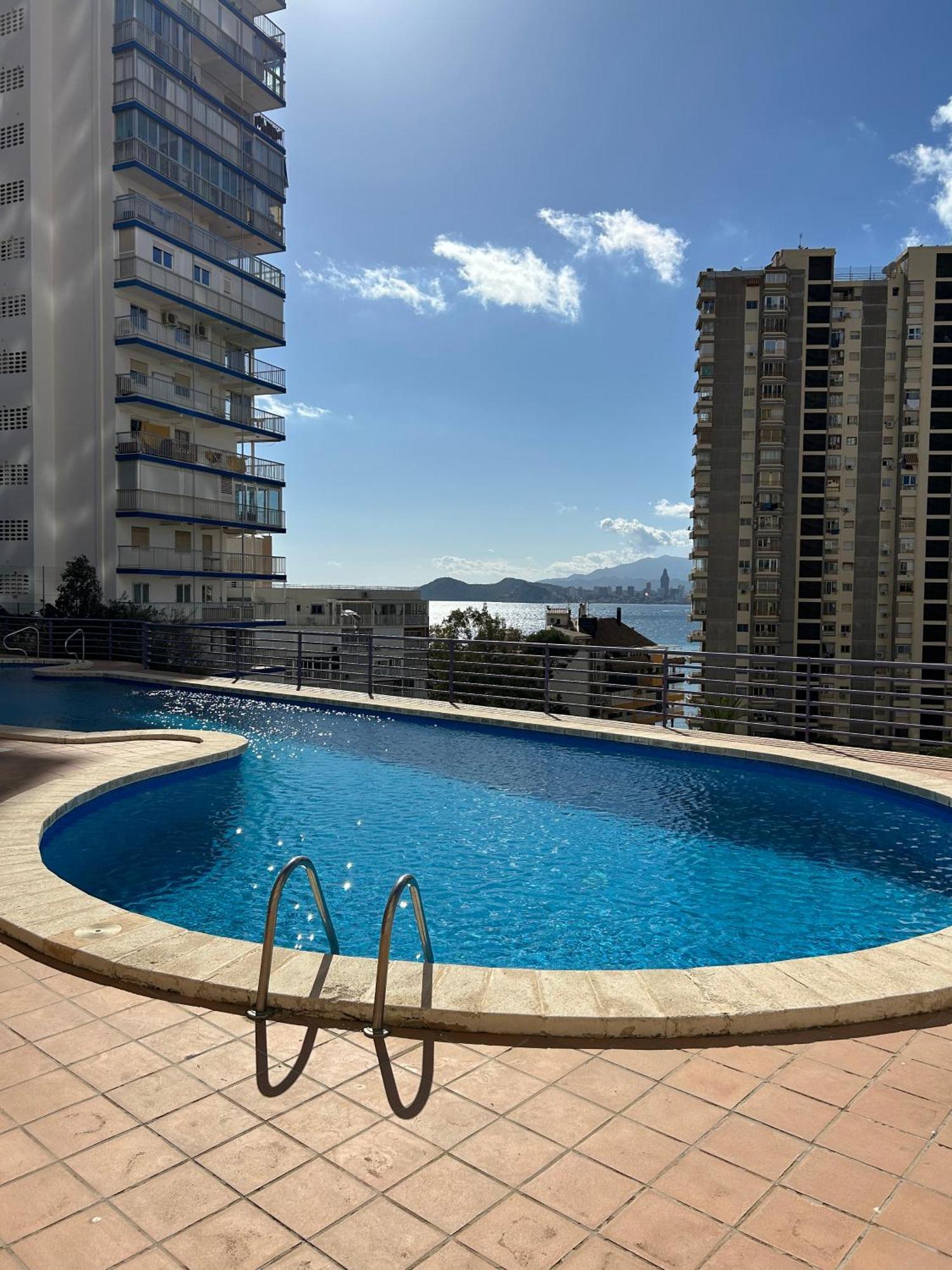 Apartamento Con Preciosas Vistas Y Piscina Benidorm Exterior photo